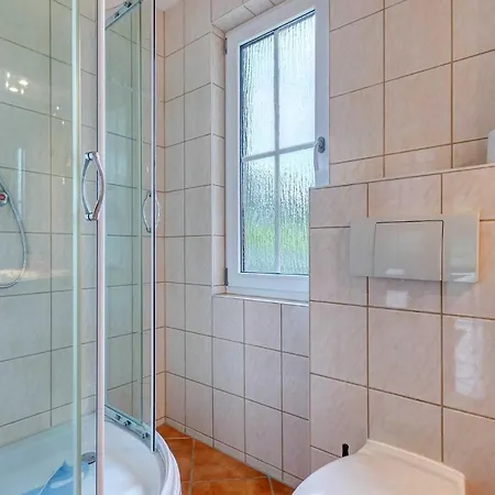 Ferienhaus Bergstrasse 5 بيت للعطل